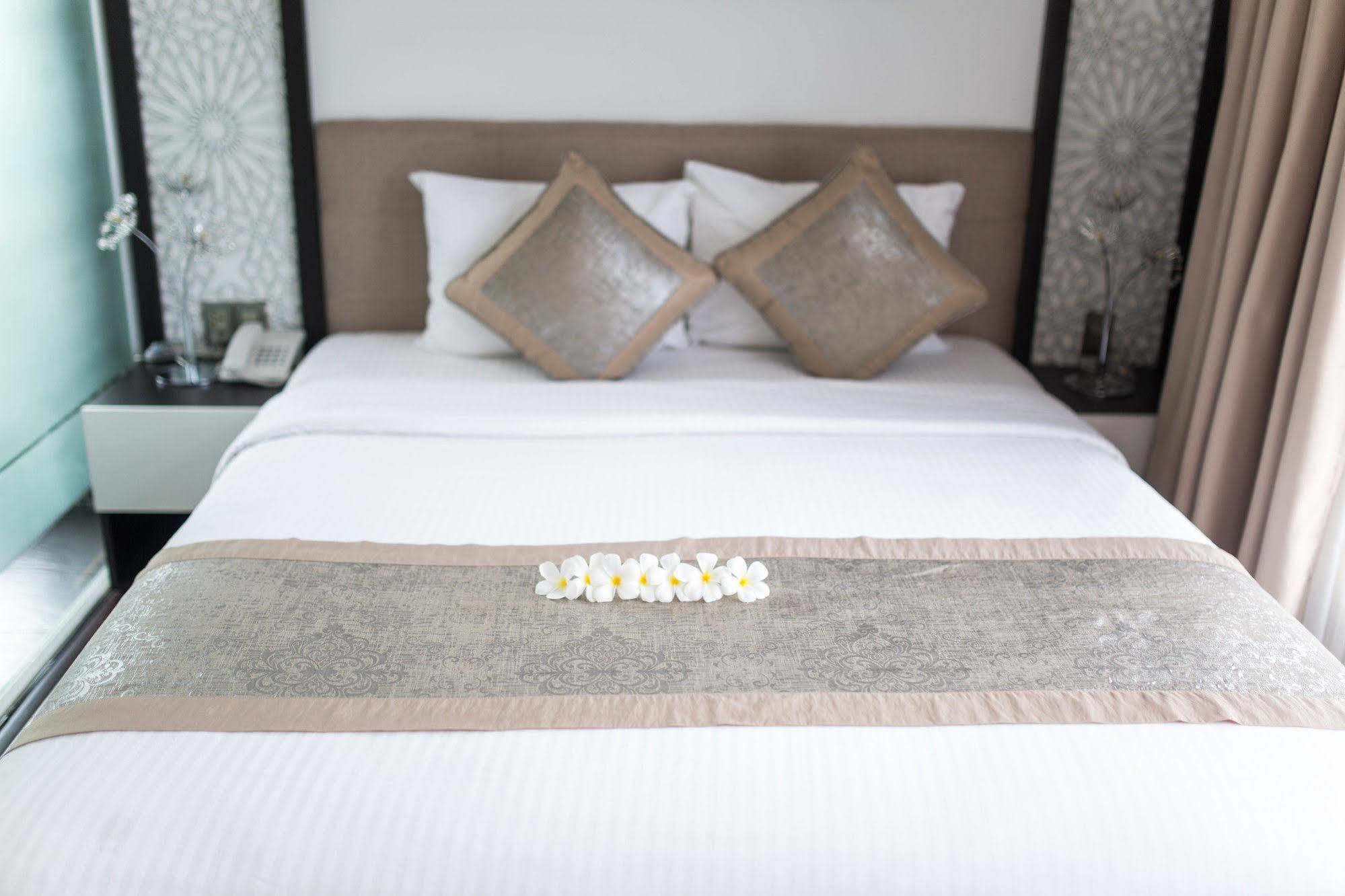 Flora Hotel&Residence Đà Nẵng Kültér fotó